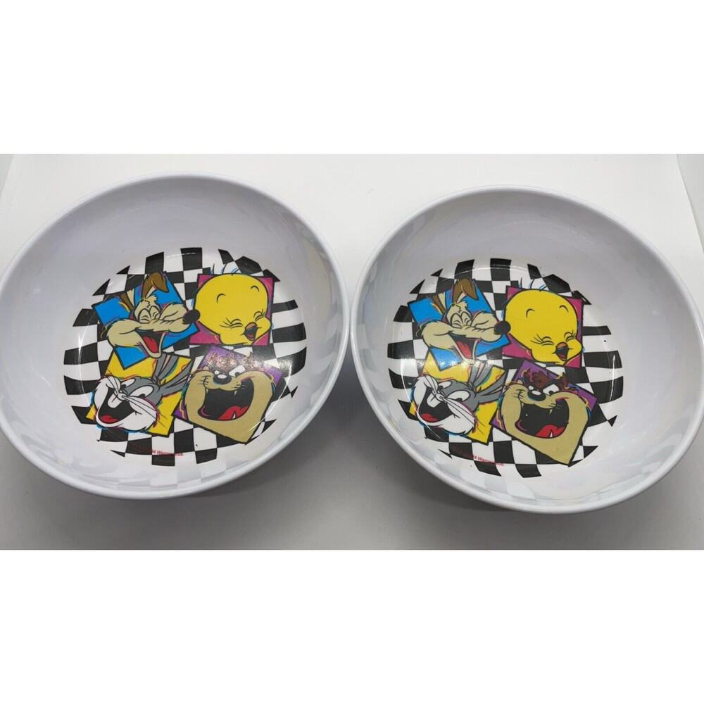 Vintage 1994 Zak Designs Looney Toons Plastic Two Bowl Set Taz Bugs Daffy